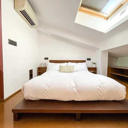 Loft Cort Reial Atico In The Heart Of The Old Town Apartment Херона Екстериор снимка