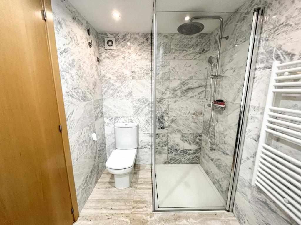Loft Cort Reial Atico In The Heart Of The Old Town Apartment Херона Екстериор снимка